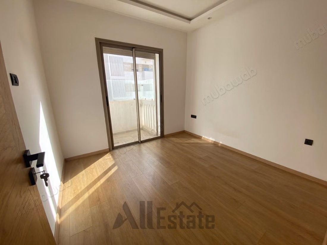 Appartement vide à louer – Almaz / AMBAR