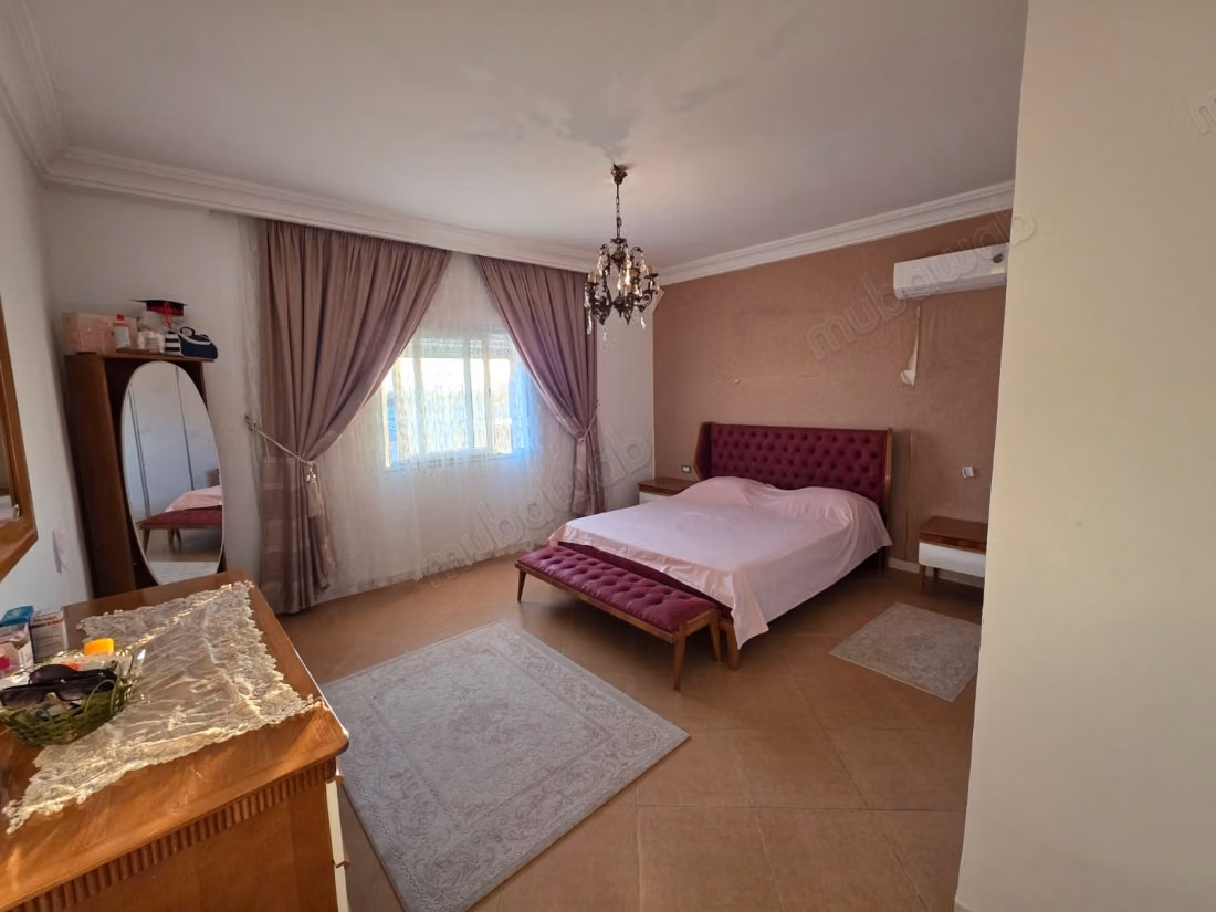 House for sale in Bni Nefaa with a Spacious Garden