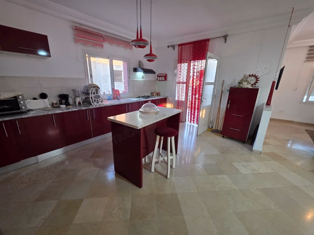 House for sale in Bni Nefaa with a Spacious Garden