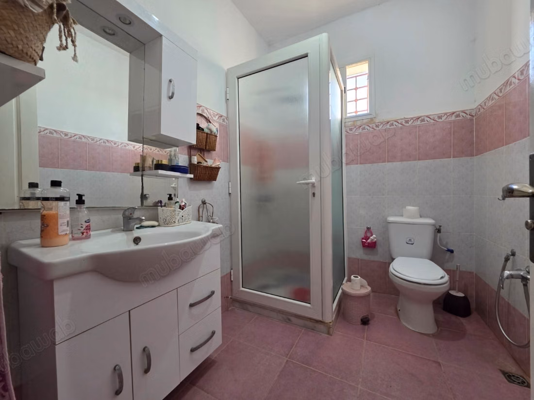 House for sale in Bni Nefaa with a Spacious Garden