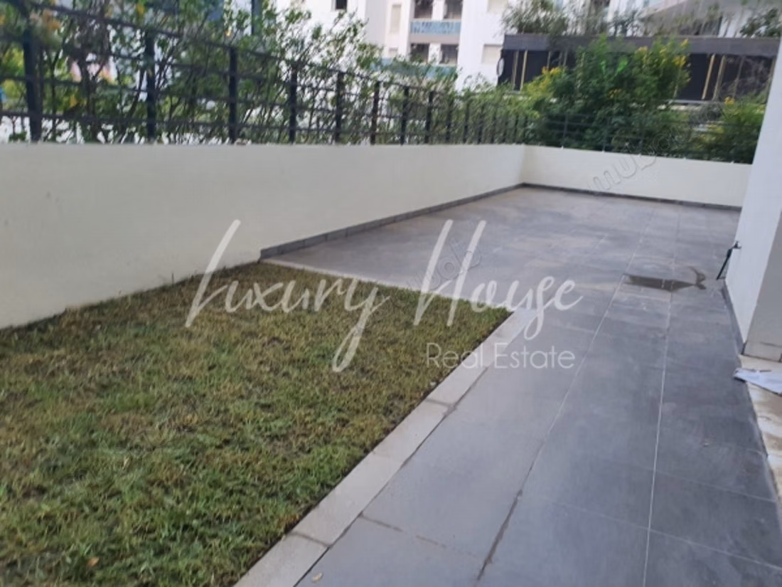 Bellissimo Duplex S3 con Giardino al Lac 2