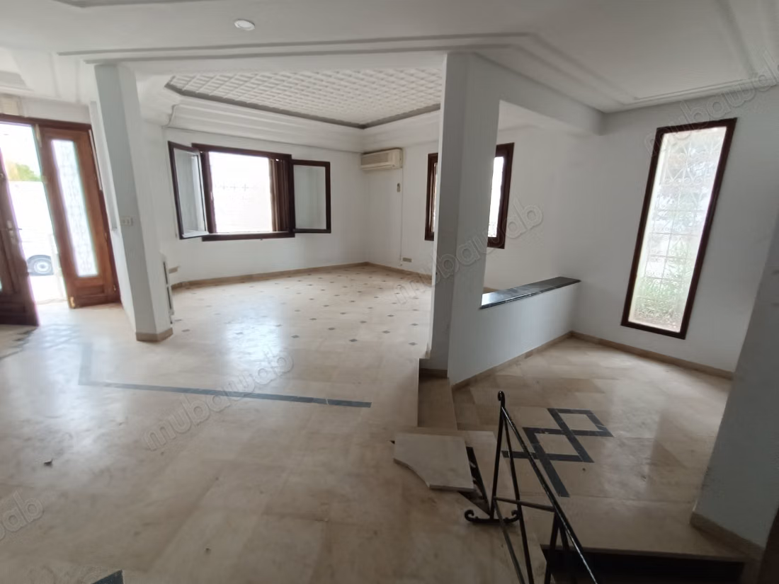 A villa very well located in La Marsa