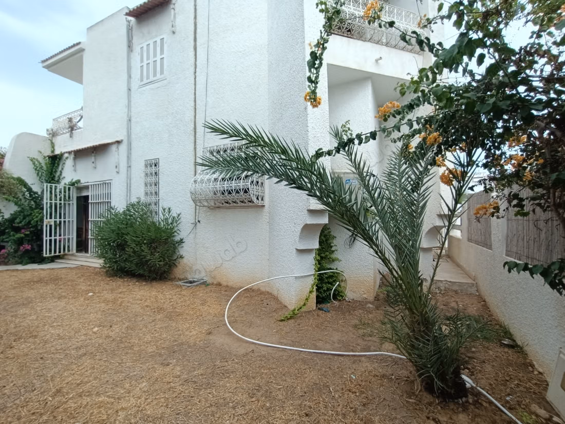 A villa very well located in La Marsa