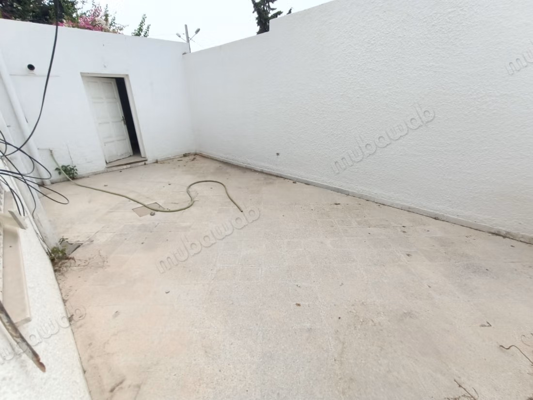 A villa very well located in La Marsa