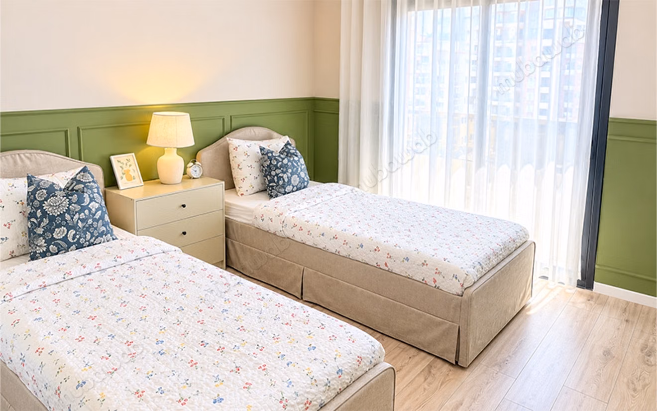 Luxe Gemeubileerd Appartement met Zeezicht