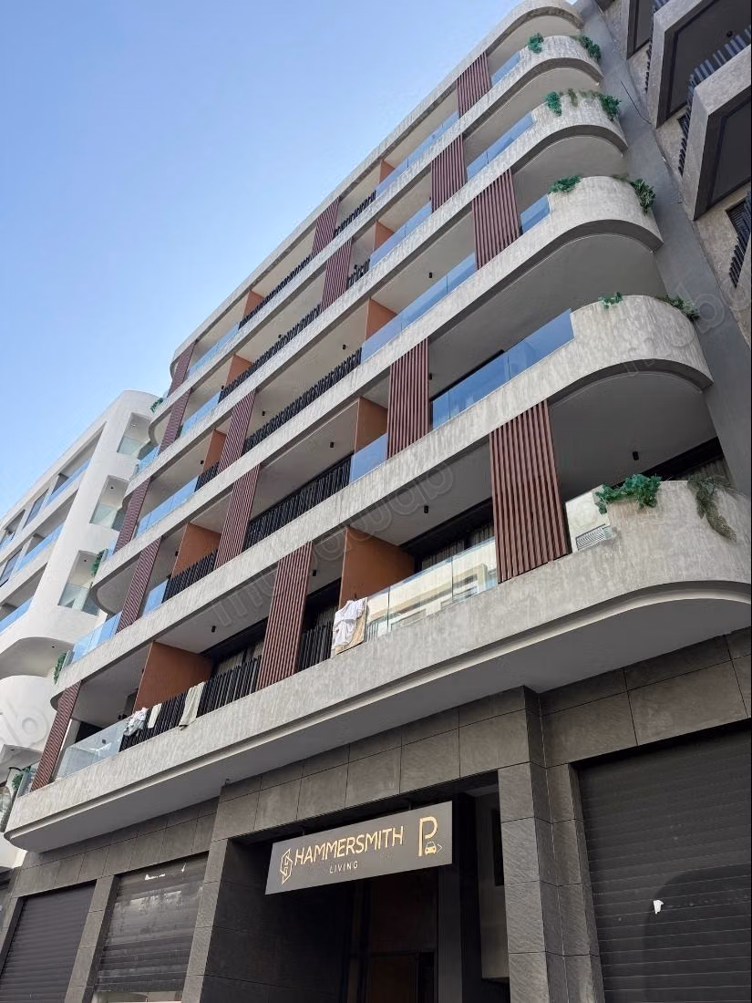 Modern and bright studio for sale