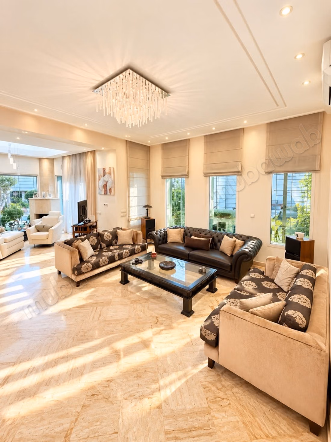 Spacious villa ideally located in Laymoune