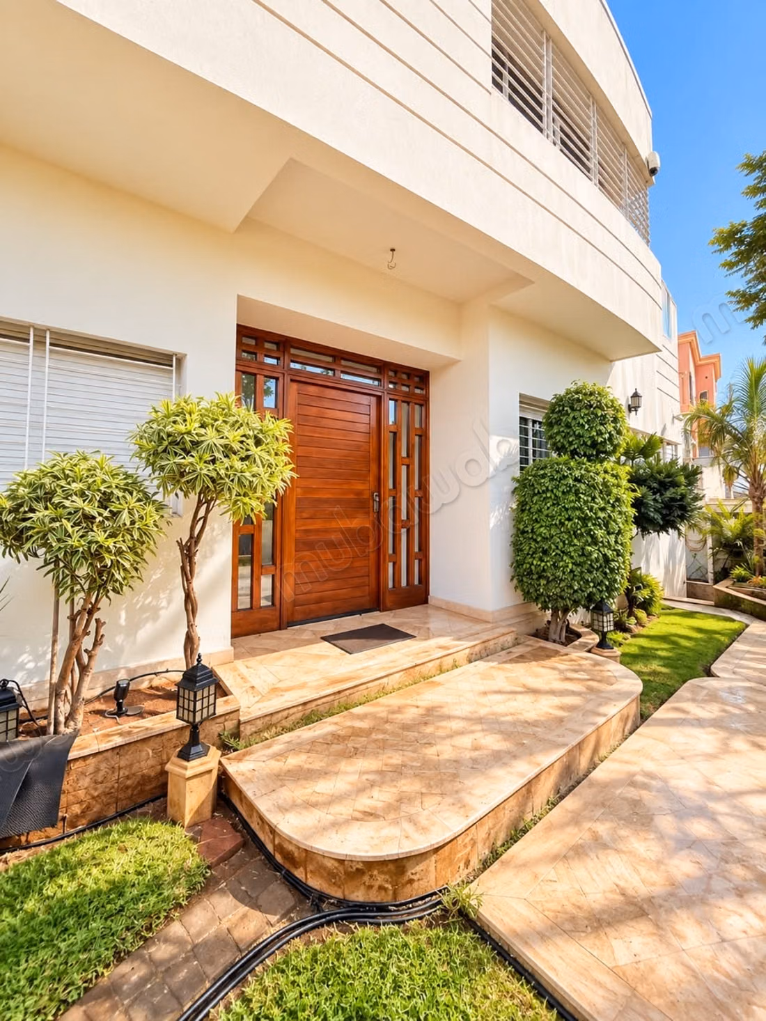 Spacious villa ideally located in Laymoune