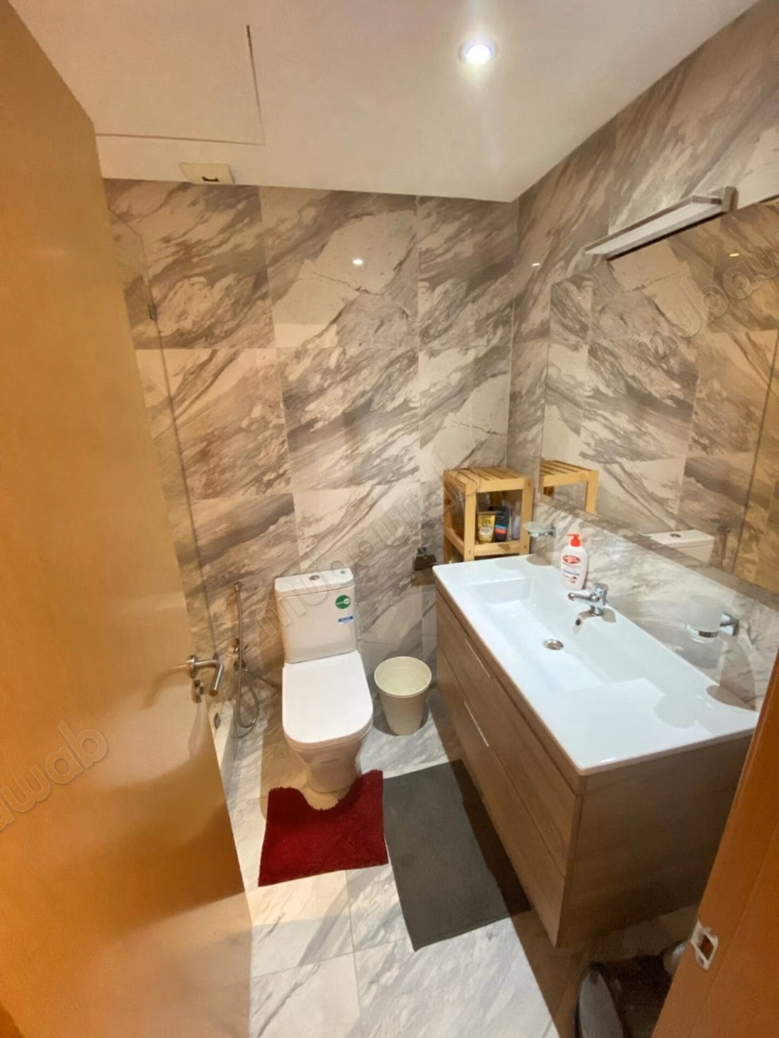 Very nice apartment for rent in Ferme Bretonne Hay Arraha. 1 Living area. Ample storage space