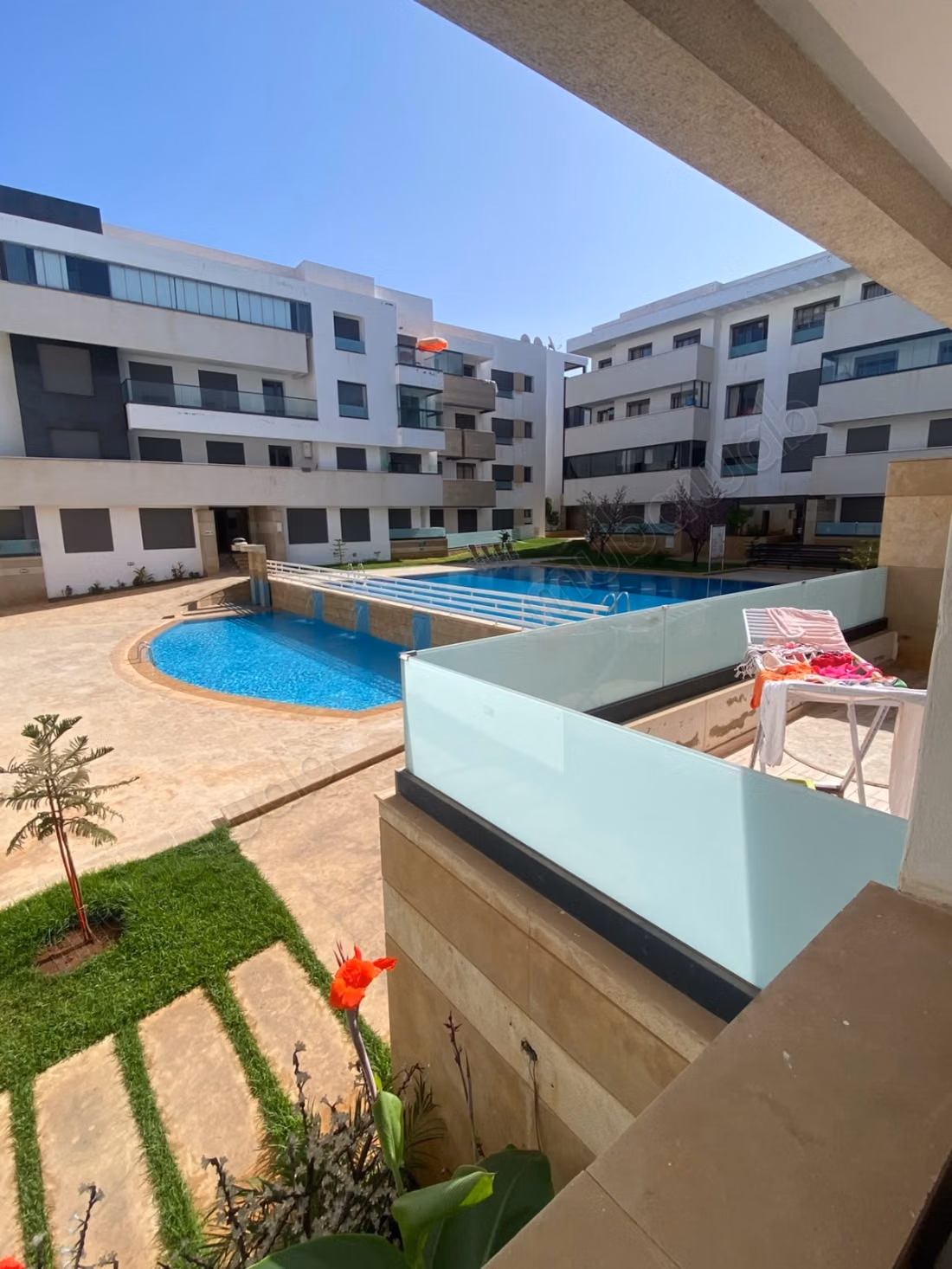For rent – superb furnished apartment in Mansouria