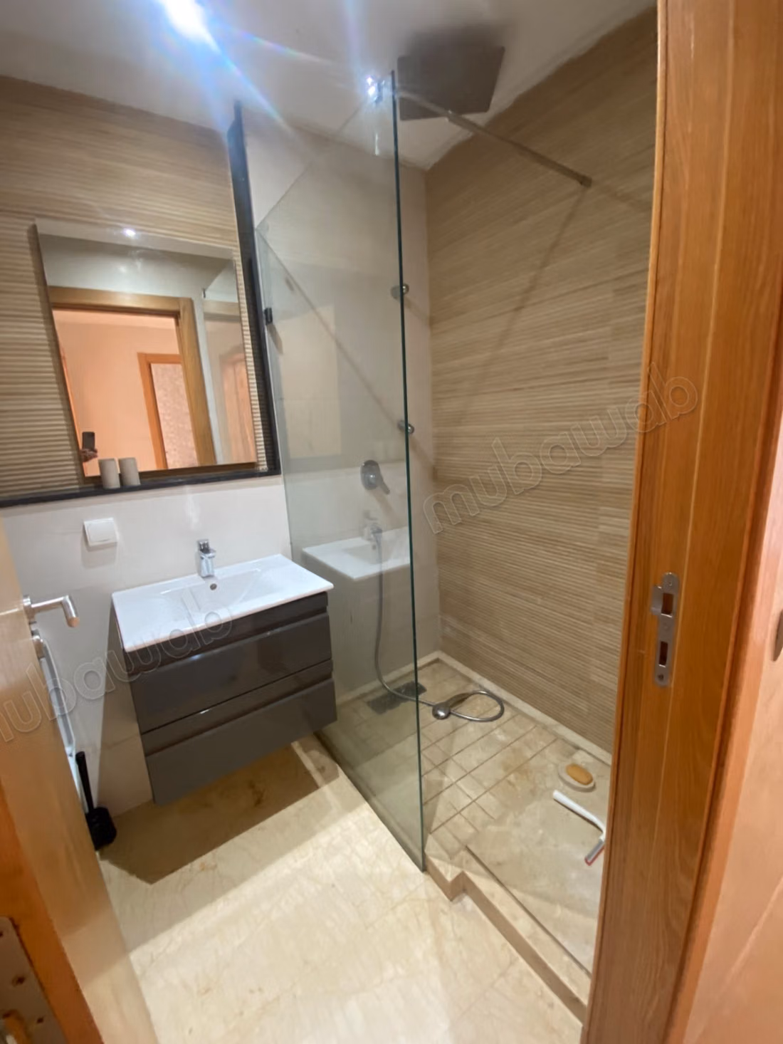 For rent – superb furnished apartment in Mansouria