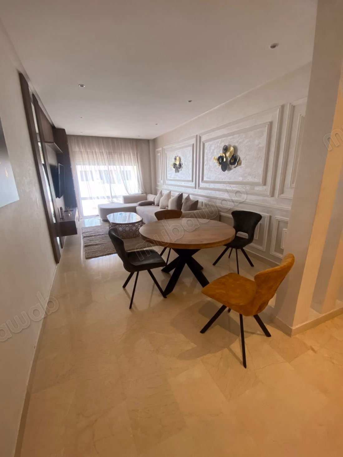 For rent – superb furnished apartment in Mansouria