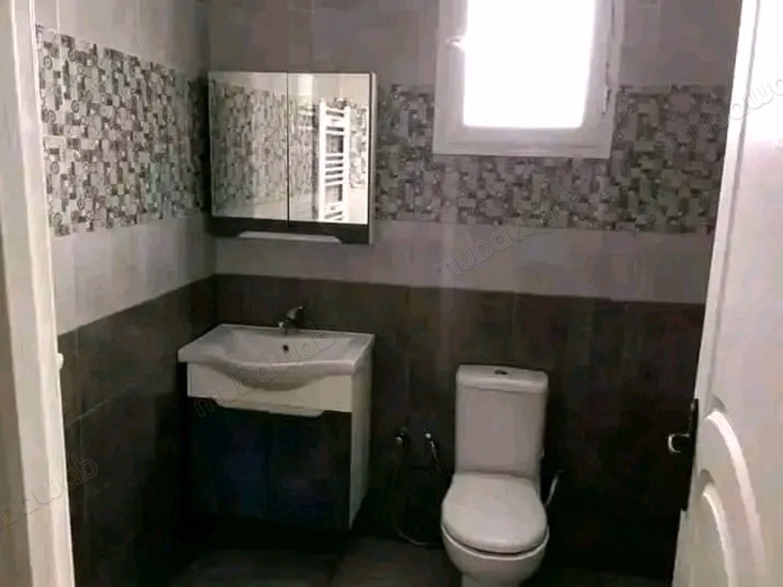 Appartamenti in affitto a Chefchaouen. 2 stanze stupende. Salotto marocchino tradizionale, residenza sicura