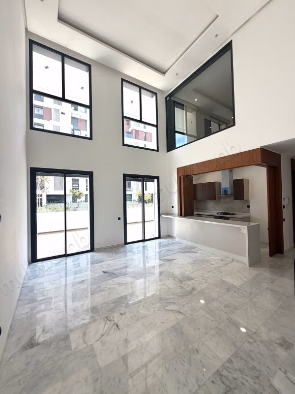 Appartement à louer à Casablanca Finance City. Duplex