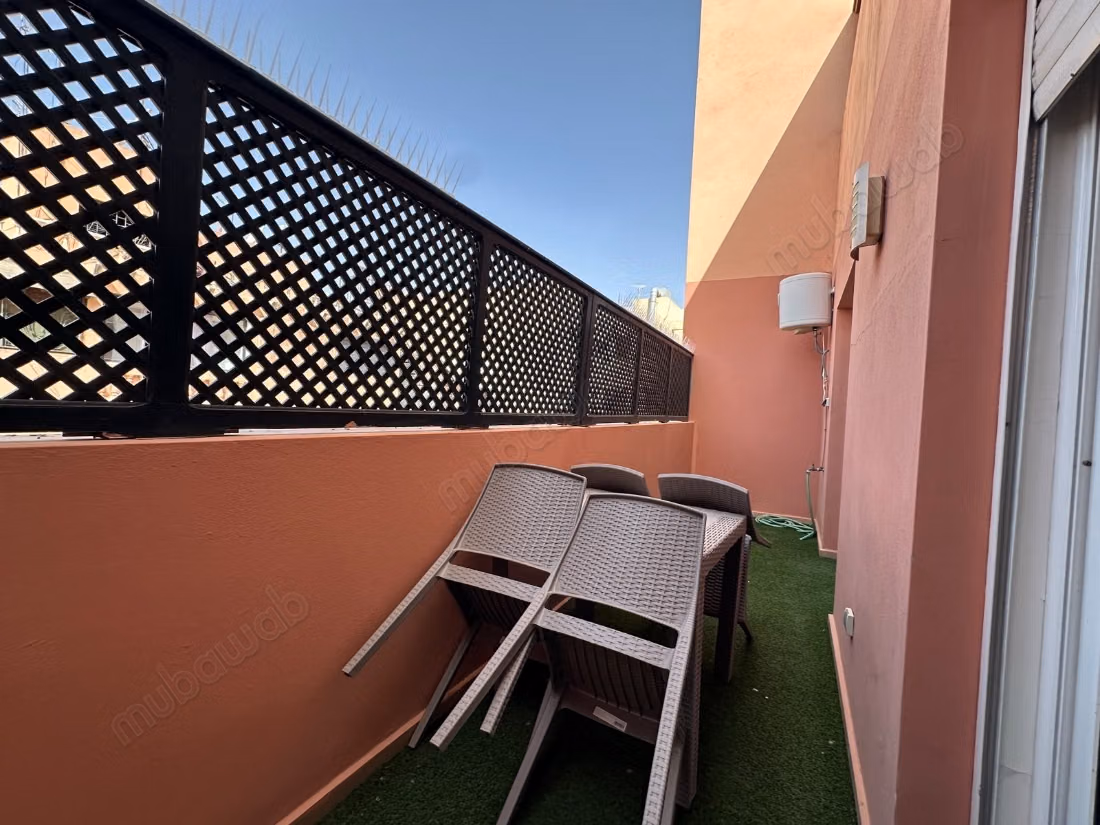 Te huur: appartement met 1 slaapkamer in Camp Lghoul