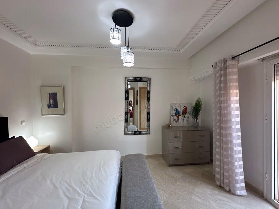 Te huur: appartement met 1 slaapkamer in Camp Lghoul