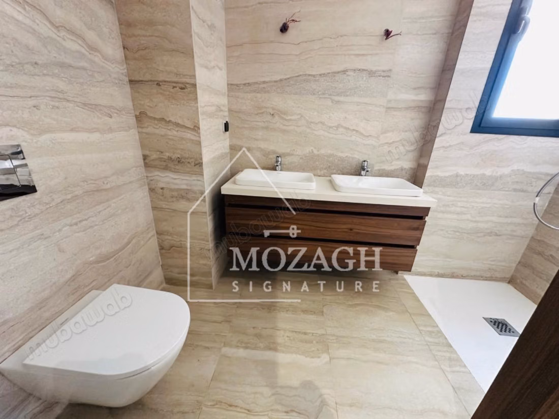 Beautiful modern villa for sale in Dar Bouazza