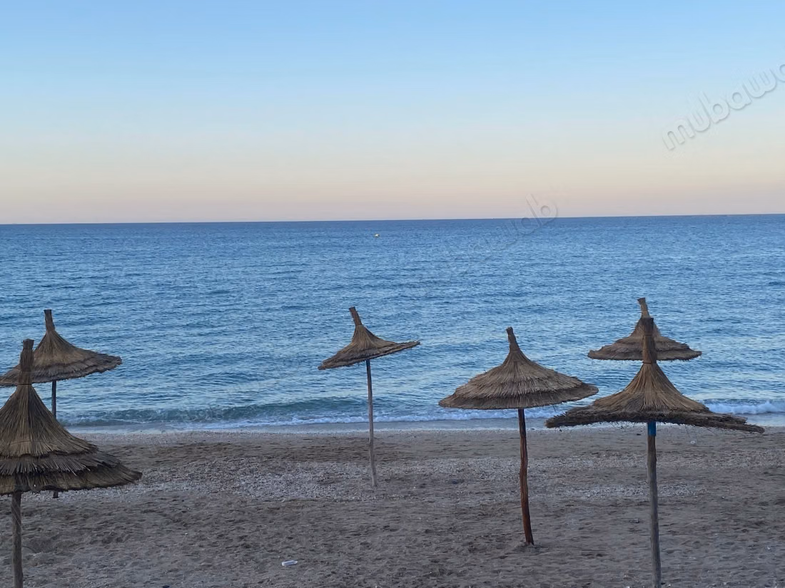 Apartment for sale in Cabo Negro. 3 large rooms. Well furnished