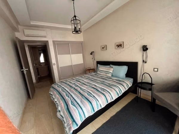 Muy bonito apartamento en alquiler en La Siesta. 2 hermosos dormitorios. Bien amueblado
