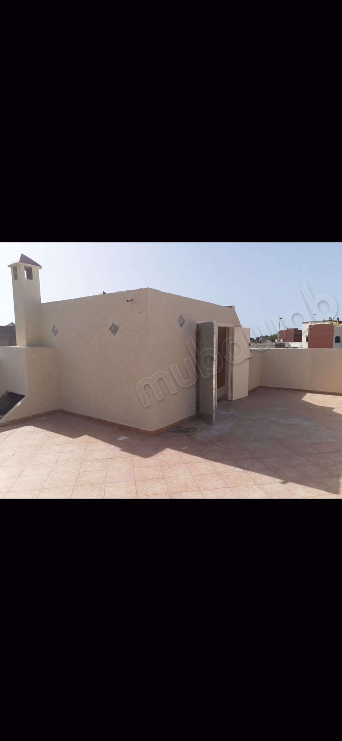 Stunning villa for sale in Dar Bouazza. 1 Room. Reinforced door and secured residence