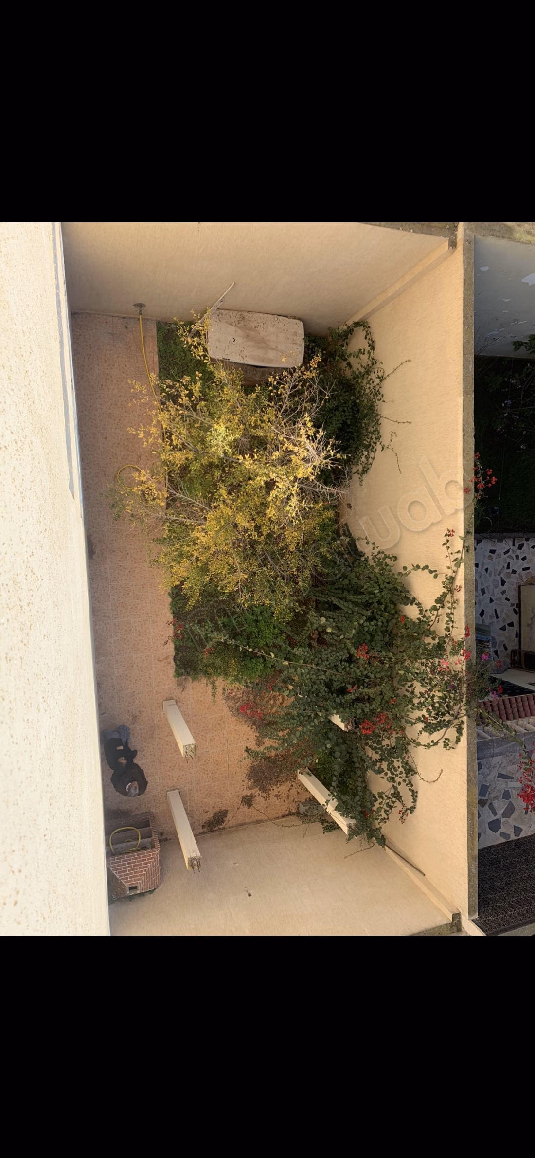 Stunning villa for sale in Dar Bouazza. 1 Room. Reinforced door and secured residence
