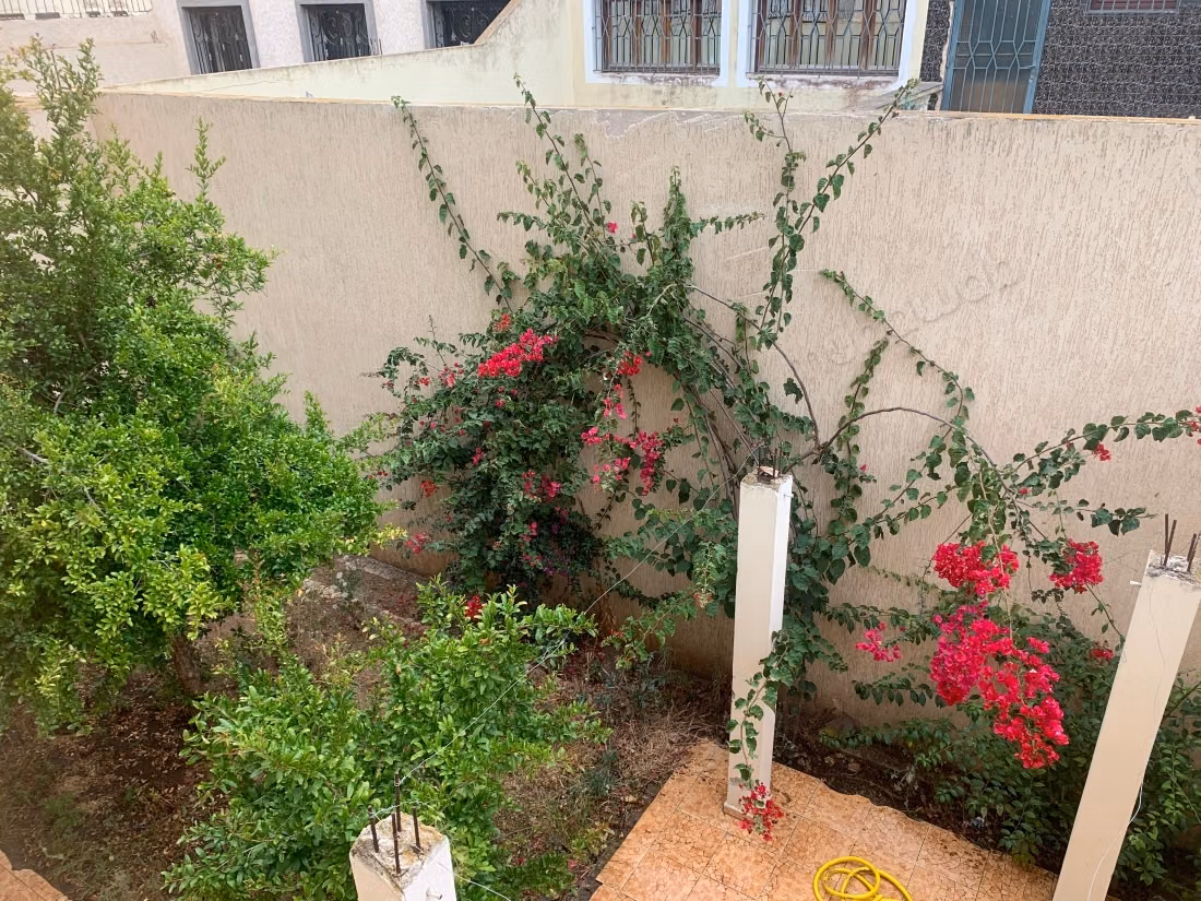 Stunning villa for sale in Dar Bouazza. 1 Room. Reinforced door and secured residence