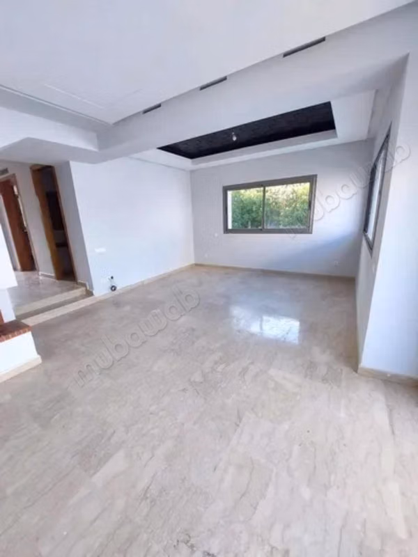 FOR RENT Stunning Empty Villa with Pool