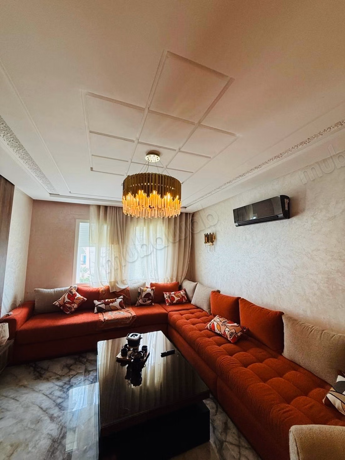 Bel appartement à vendre à boubana 3 belles chambres. Salon Marocain, sécurité piscine