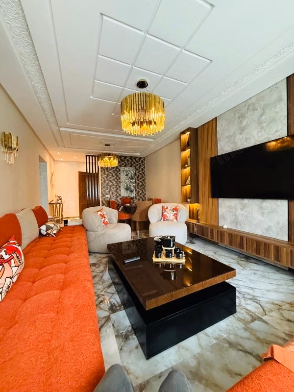 Bel appartement à vendre à boubana 3 belles chambres. Salon Marocain, sécurité piscine