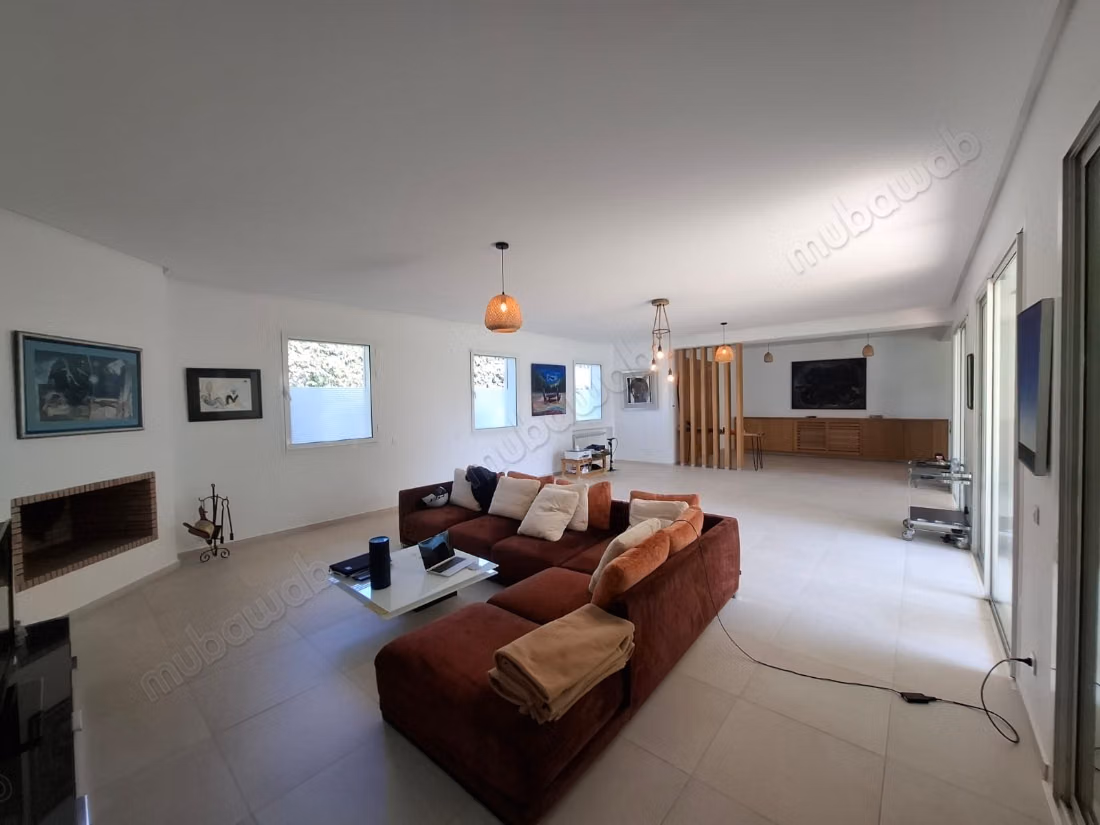 Villa Provenzal de 737 m² con Piscina, Ain Diab