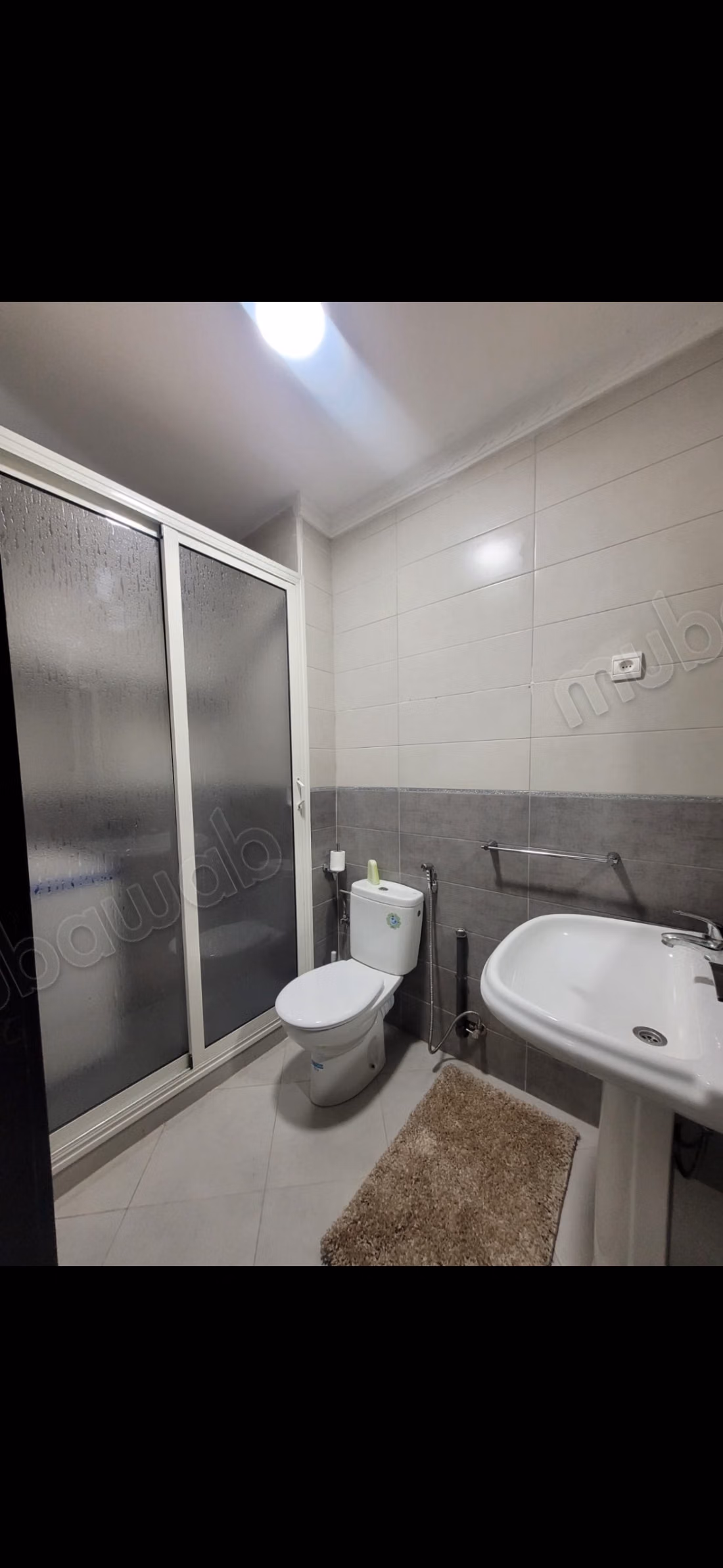 Appartement à louer. 3 grandes pièces. Entièrement meublé