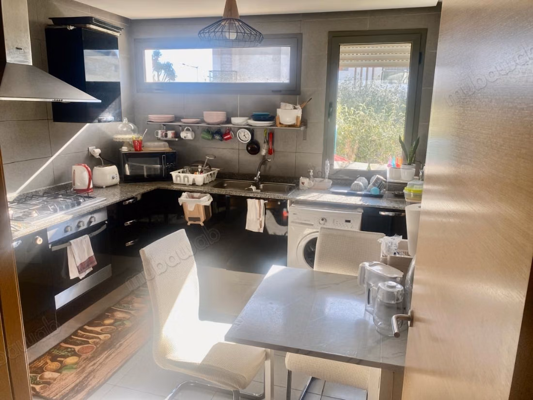 Apartamento en planta baja en alquiler en Prestigia Bouskoura