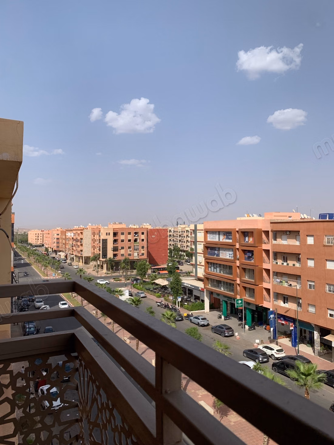 شقة جميلة للإيجار في حي إزدحار 2. مفروشة