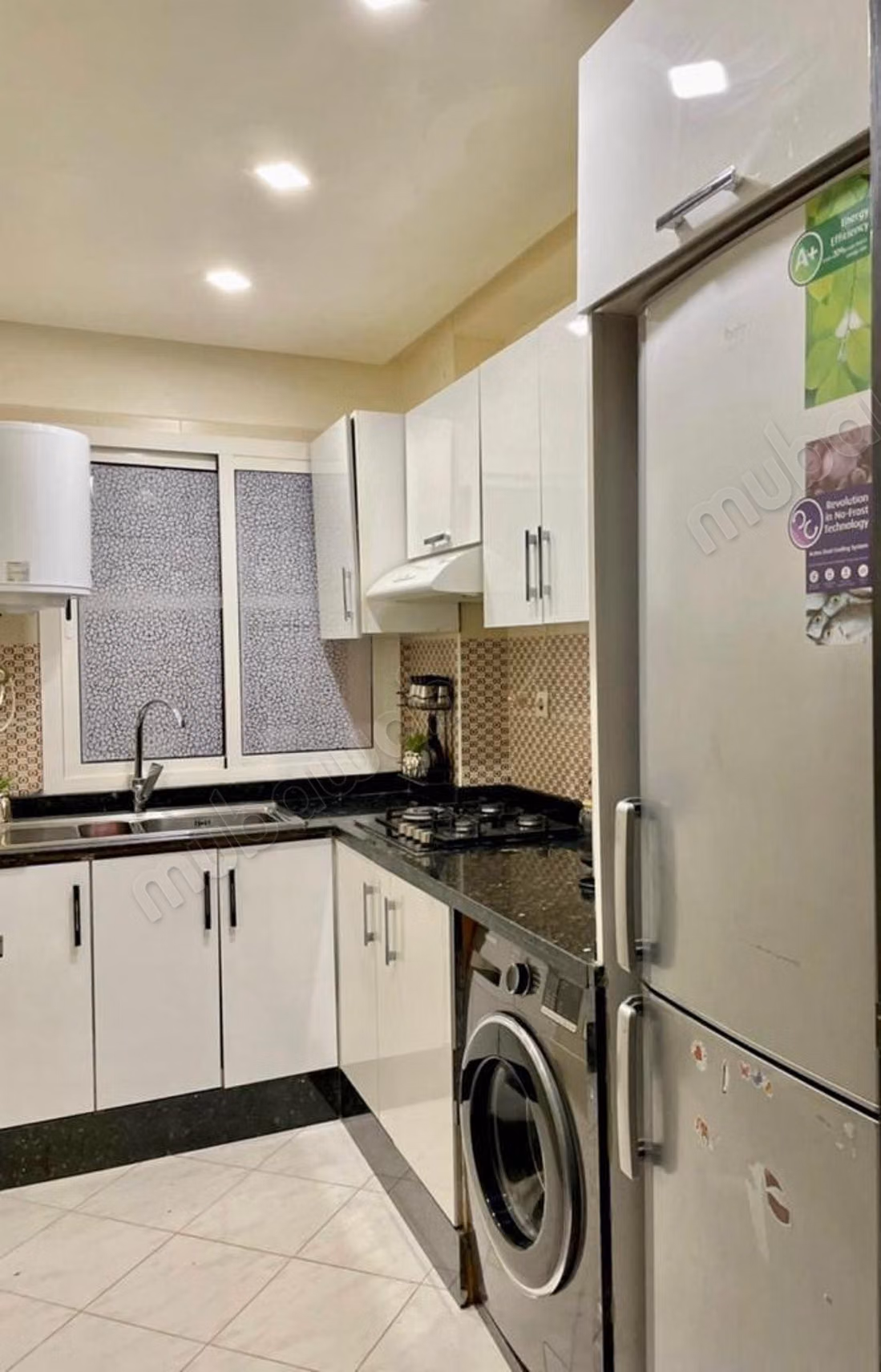 Superbe appartement à louer. Superficie totale de 60 m². Meublé