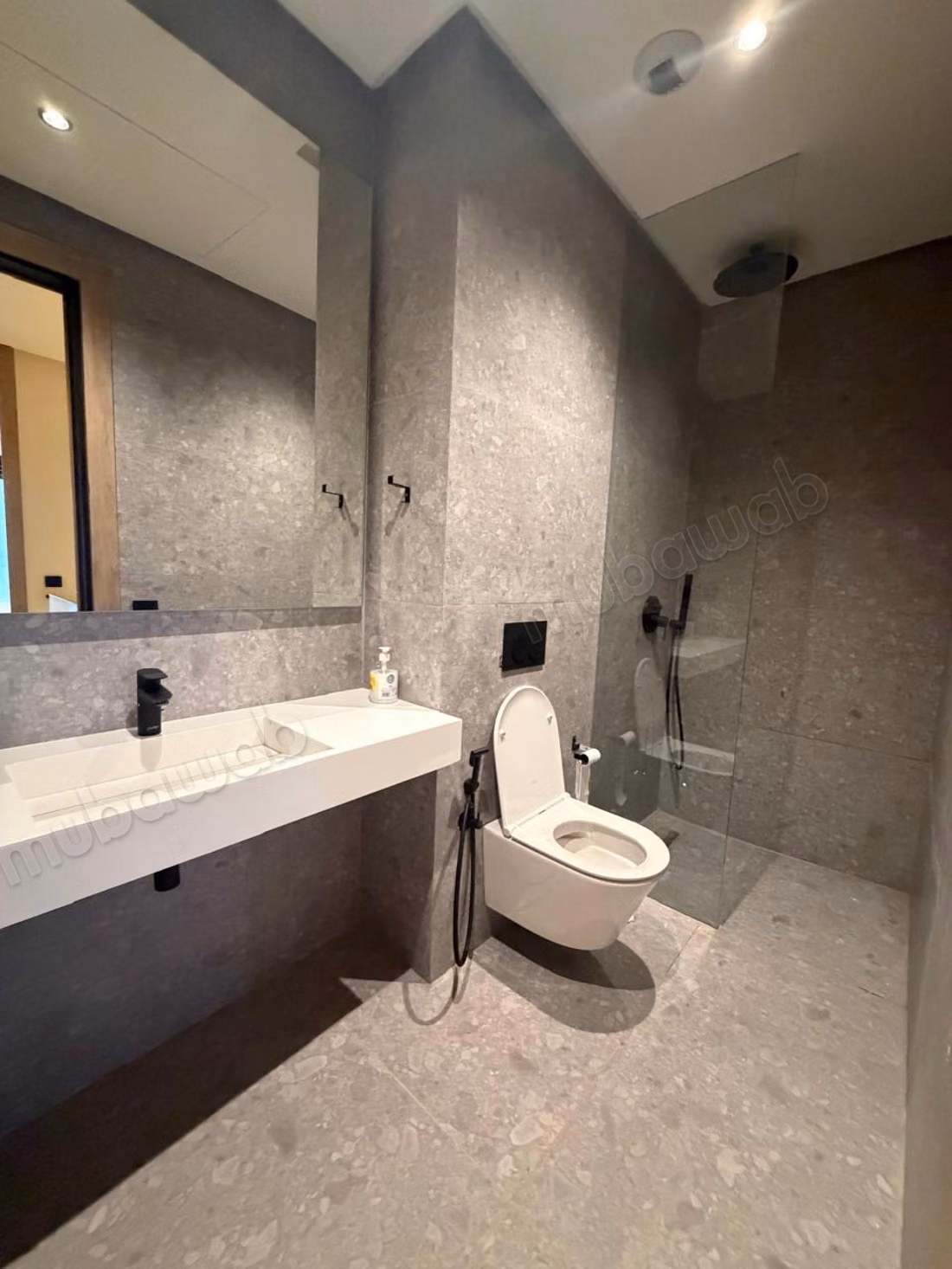 Très bel appartement duplex meublé en location à Souissi