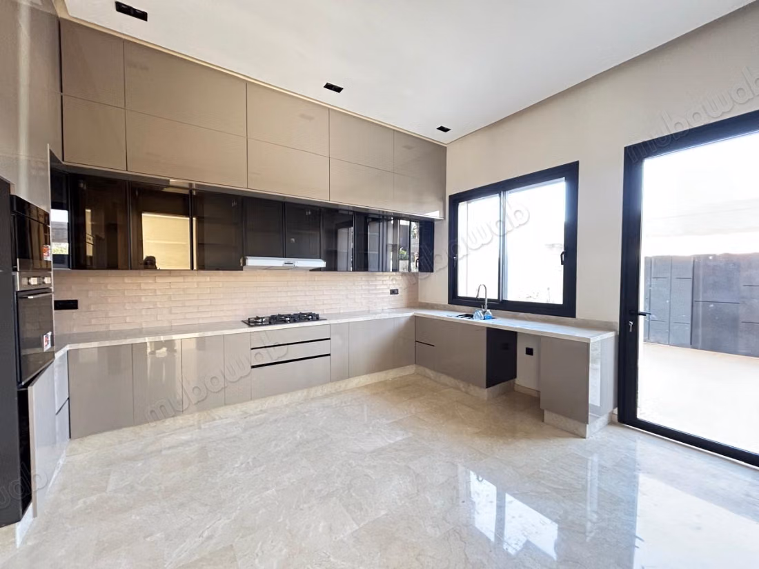 Villa contemporaine à vendre route de Tahanaoute