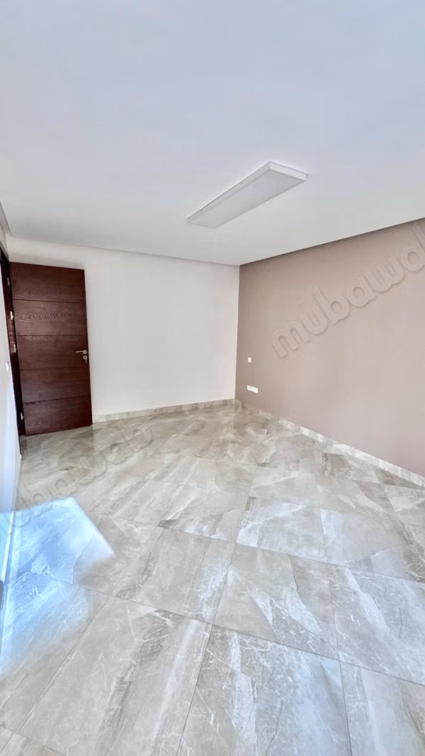 Office for rent 50m² Nejma