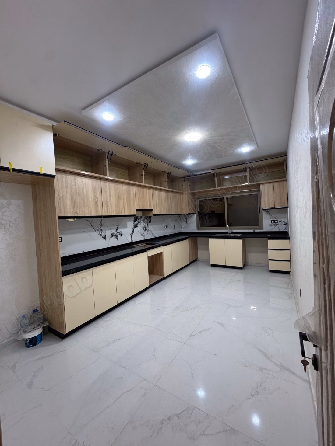 High-end villa for sale in El Jadida Florida, with 3 beautiful bedrooms. Large terrace