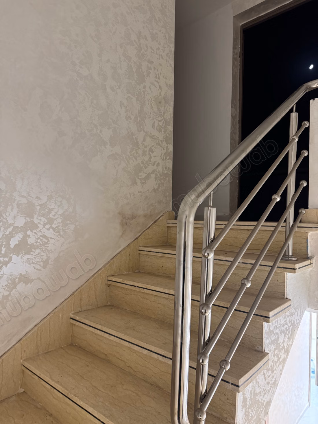 High-end villa for sale in El Jadida Florida, with 3 beautiful bedrooms. Large terrace