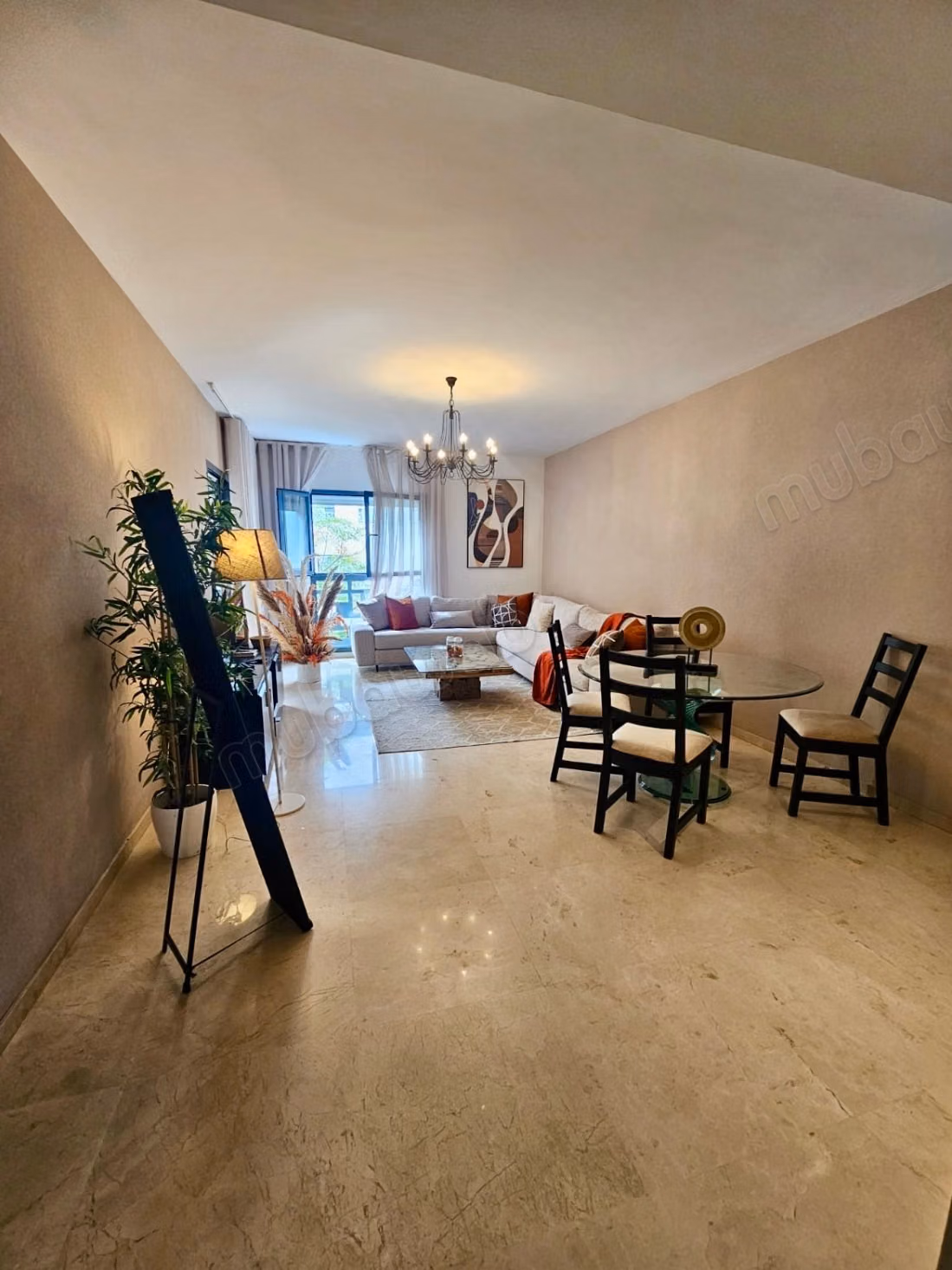 Appartement met 2 slaapkamers en terras – Waterwoning met zwembad in Mansouria