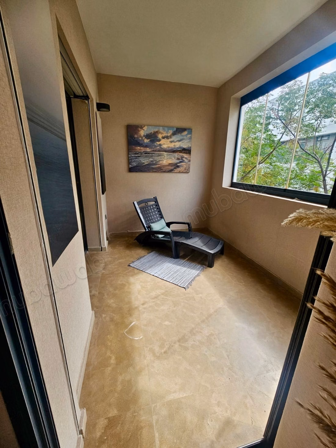 Appartement met 2 slaapkamers en terras – Waterwoning met zwembad in Mansouria