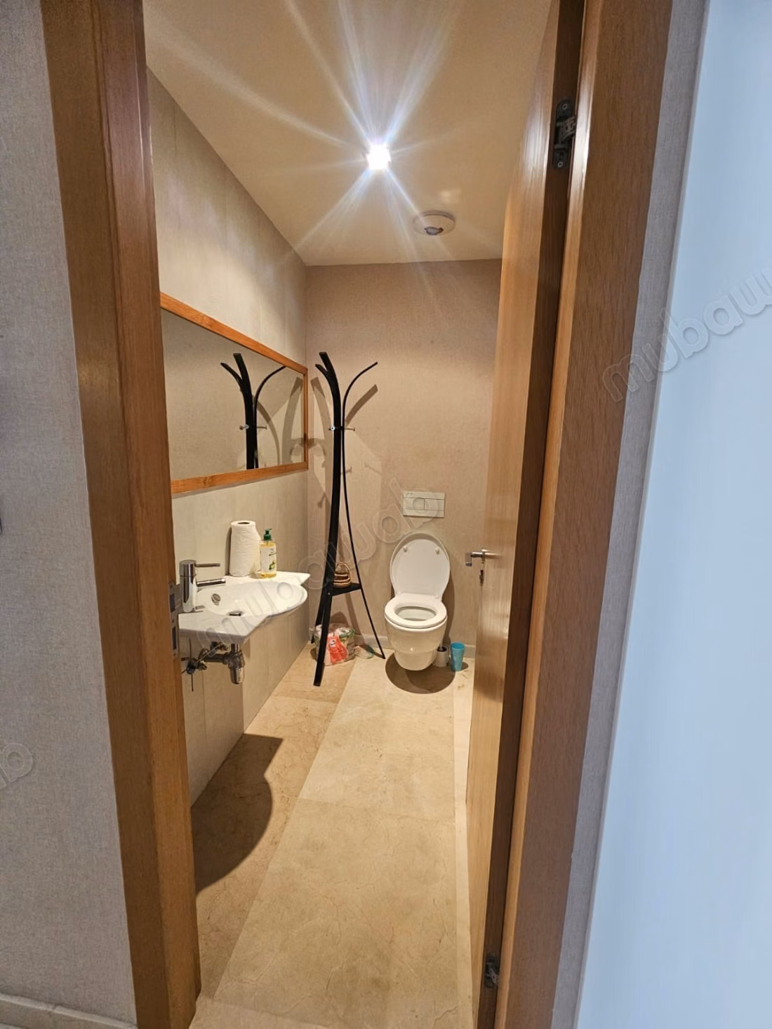 Appartement met 2 slaapkamers en terras – Waterwoning met zwembad in Mansouria