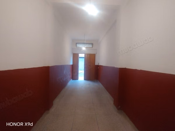 Negozio per uso magazzino 2000 DH