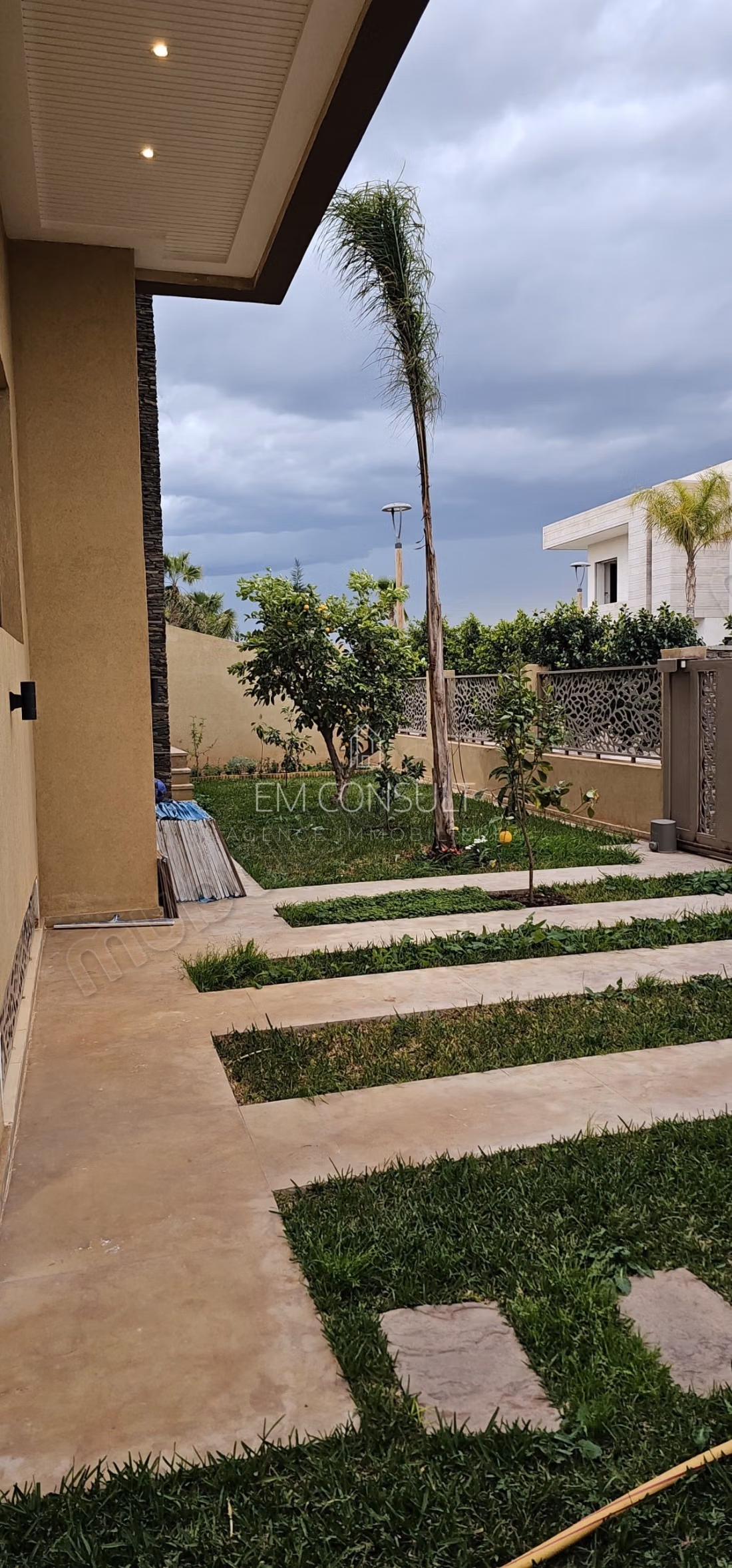 Te huur villa 7 kamers noria