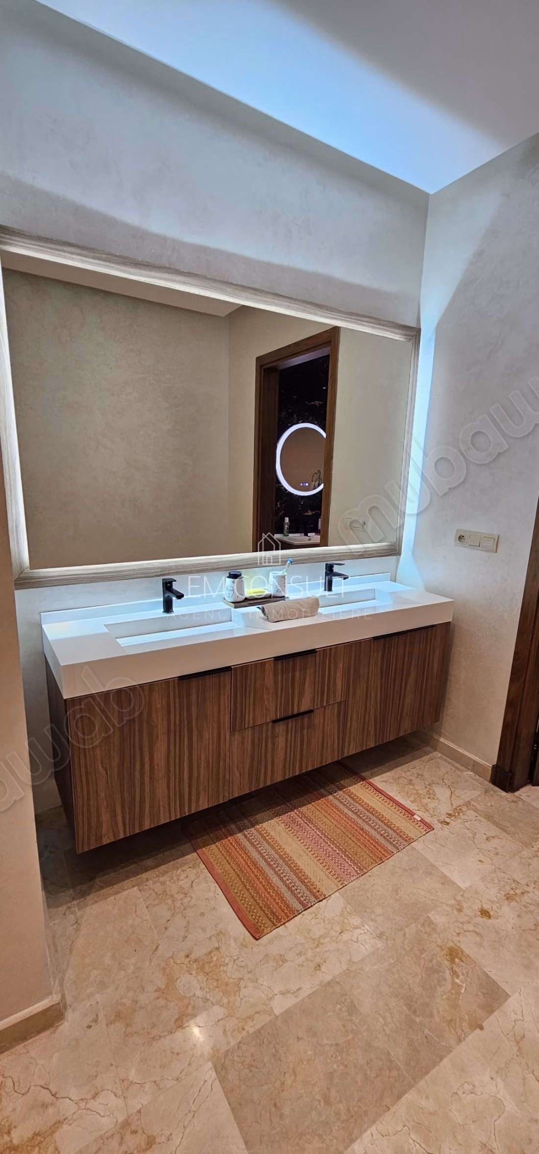 Te huur villa 7 kamers noria