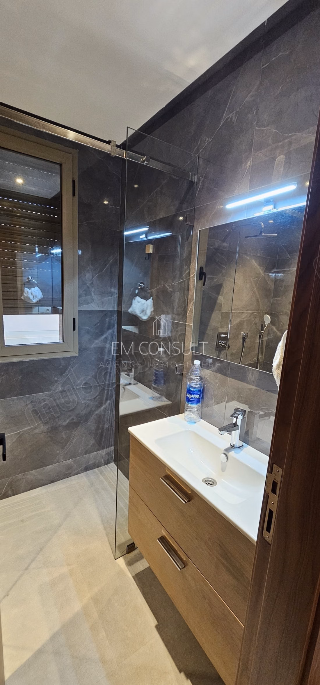 Te huur villa 7 kamers noria