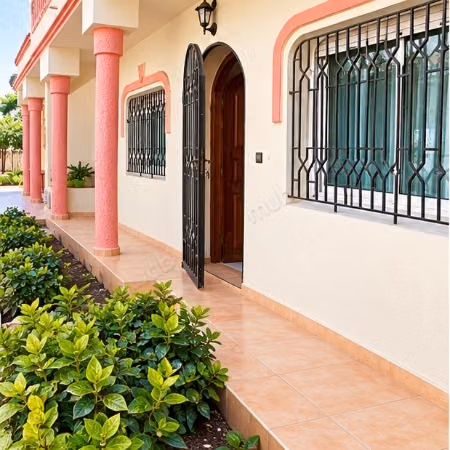 2-bedroom apartment 10 minutes walk from the beach