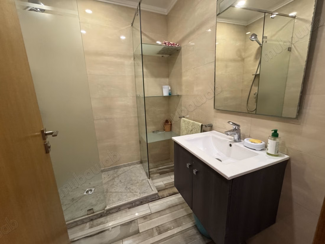 Apartment for sale at Ferme Bretonne Hay Arraha. 3 pleasant bedrooms