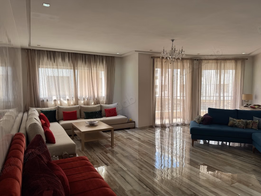 Apartment for sale at Ferme Bretonne Hay Arraha. 3 pleasant bedrooms