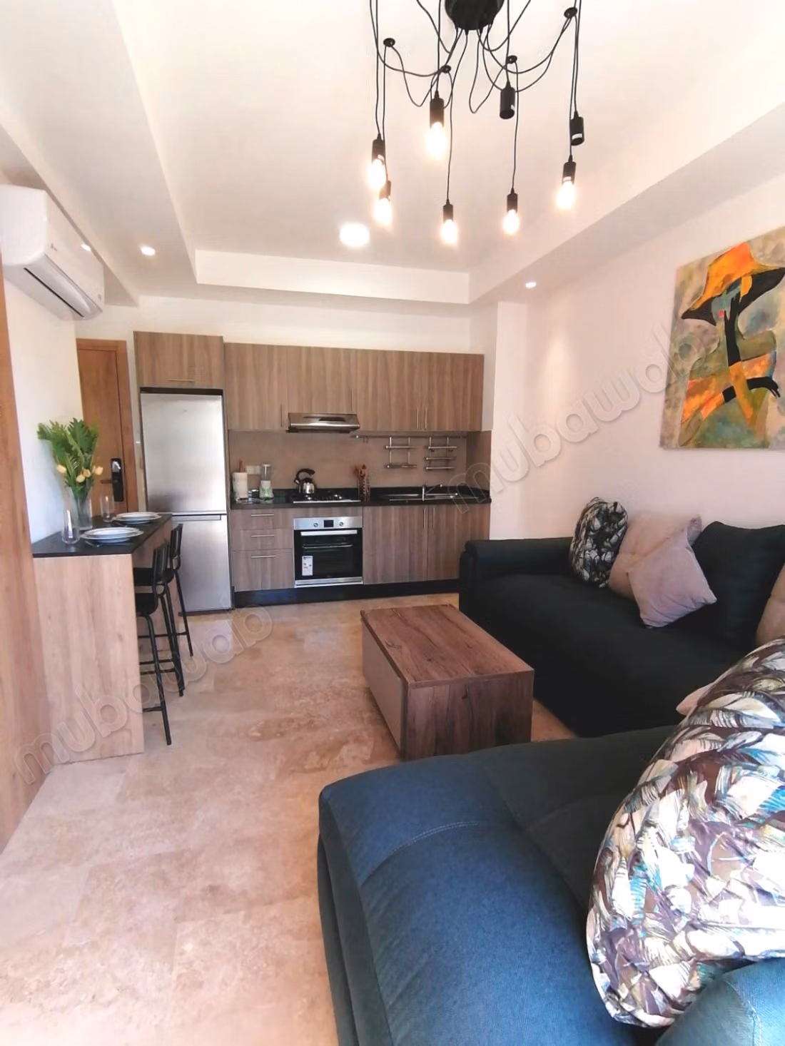 Mooie appartement te huur aan de Route de Tahanaout. 1 mooie slaapkamer. Goed gemeubileerd
